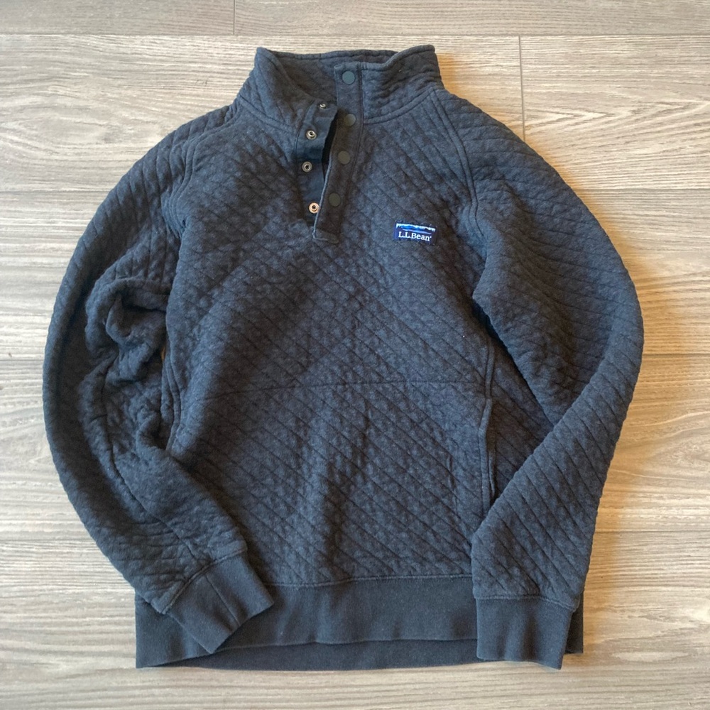 LL Bean Men's Quilted Sweatshirt, mock neck quarter zip - size Small